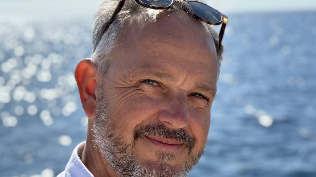 Bús Balázs Illyés Gyula szavaival üzent a csillag börtönből Magyar Péternek: „Hol zsarnokság van, ott zsarnokság van” Bús Balázs