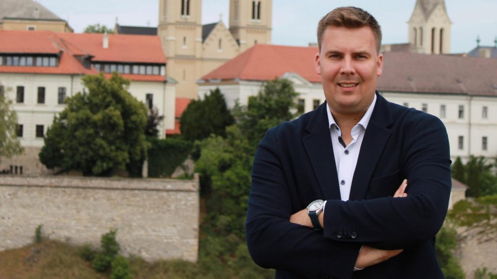 Halmay Gábor: Huszonöt év szolgálat, huszonöt év közösség, huszonöt év kereszténydemokrácia