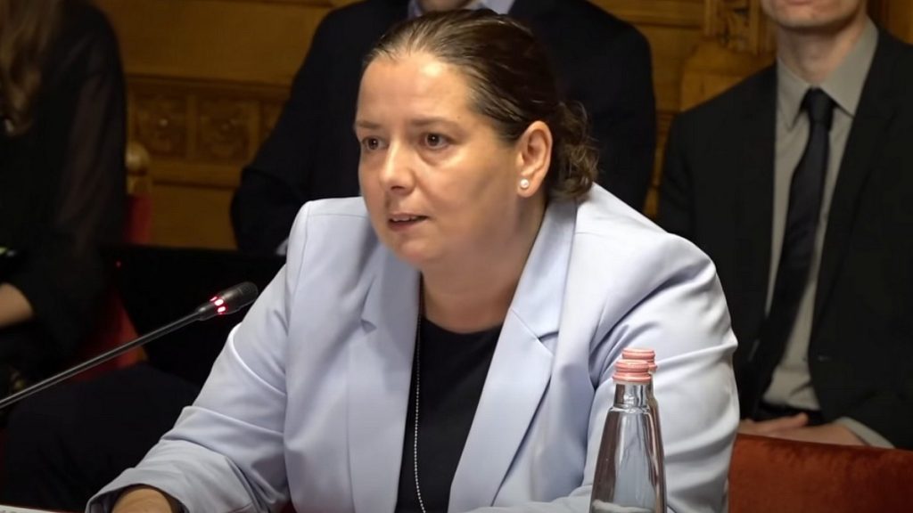 Unger Anna Rózát jelölik a Nemzeti Vagyonvisszaszerzési és Vagyonvédelmi Hivatal élére az igazságügyi bizottság tiszás tagjai Unger Anna Rózát jelöli a Vagyonvisszaszerzési Hivatal élére az igazságügyi bizottság